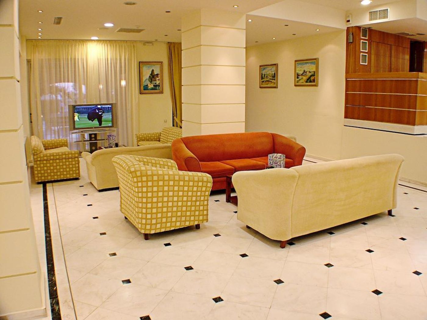 Poseidon-Beach-Lobby-32