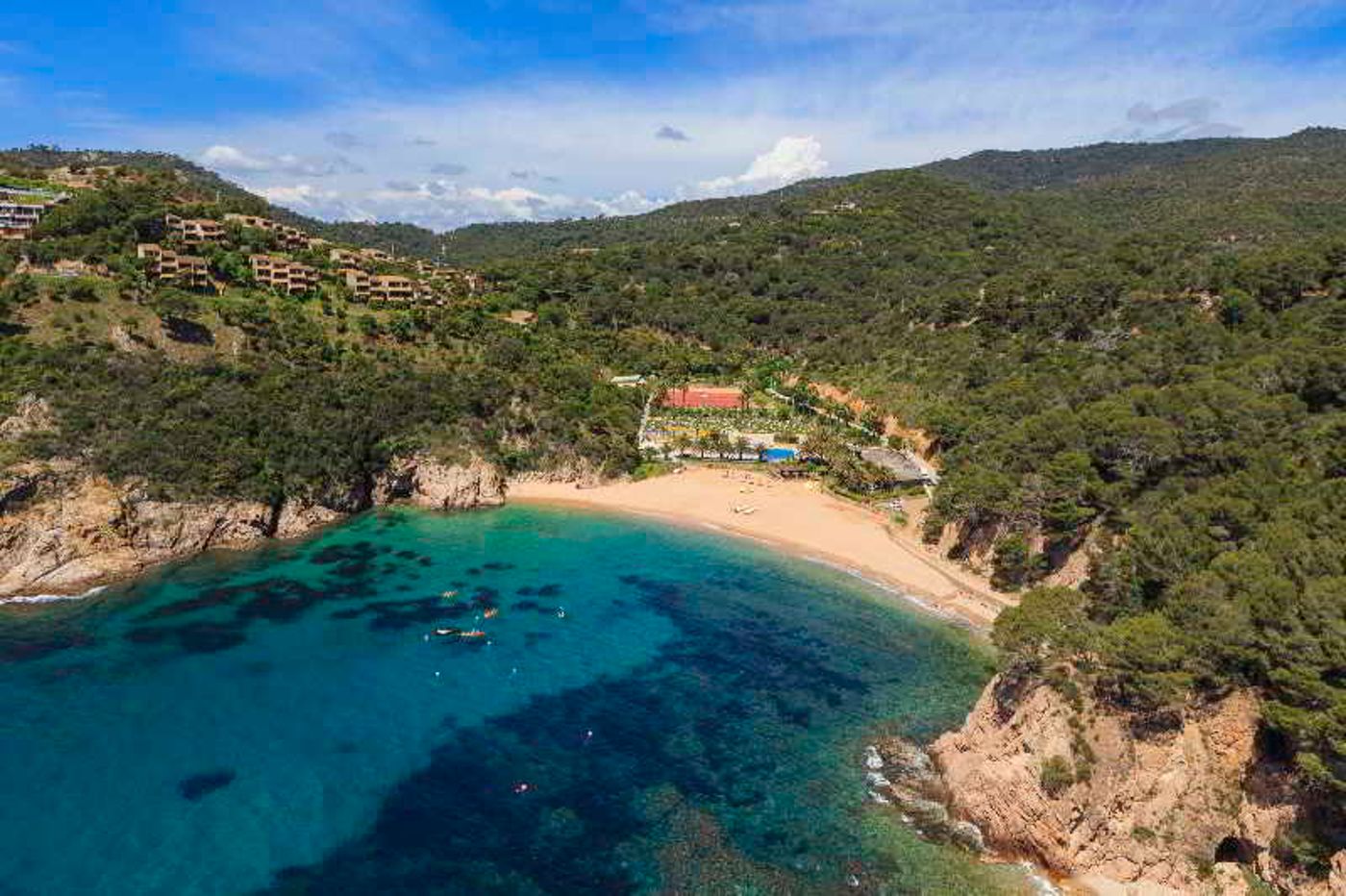 Giverola-Resort-Beach-10