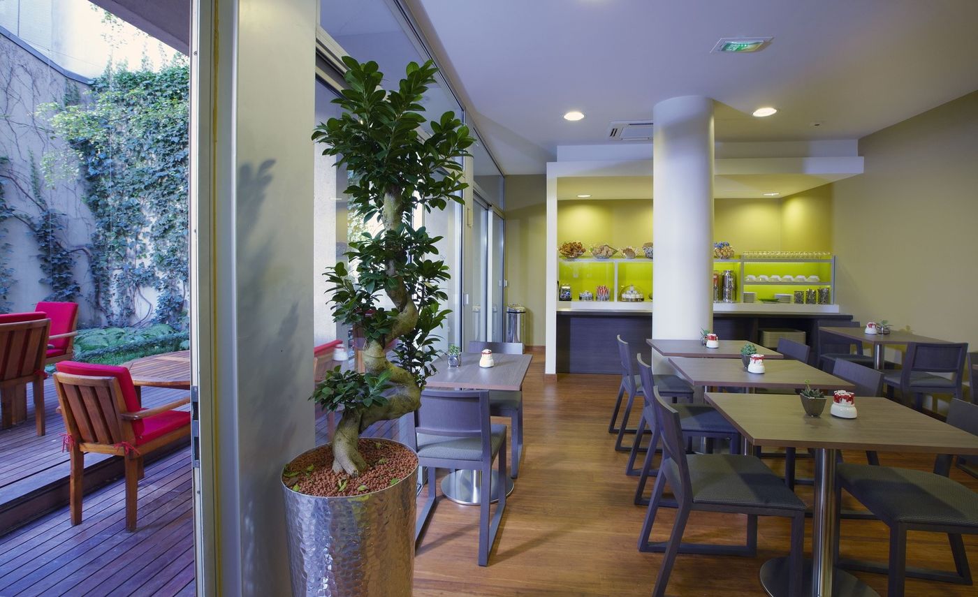 Citadines-Montparnasse-Paris-Restaurant-6