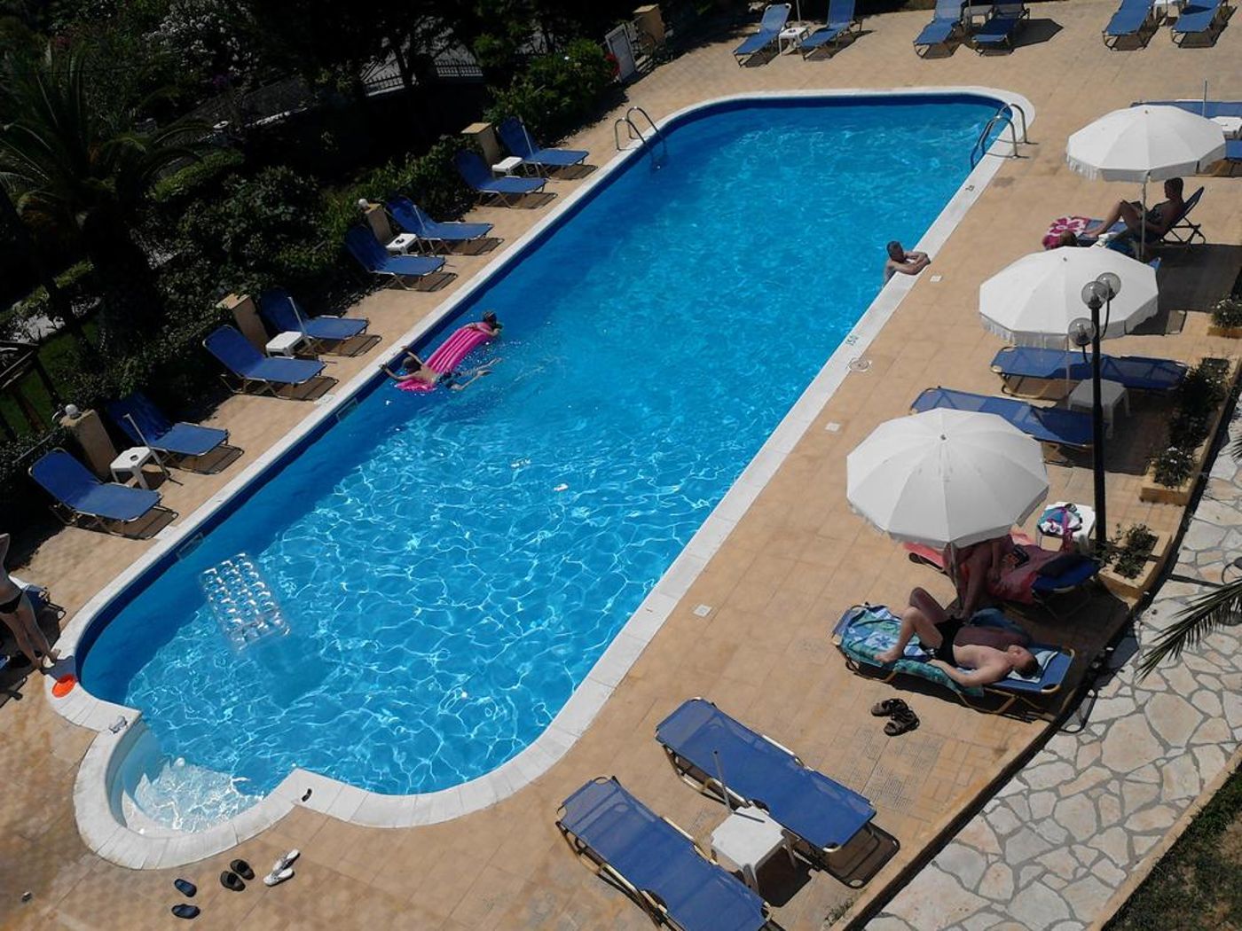 Olga-Hotel-Pool-6