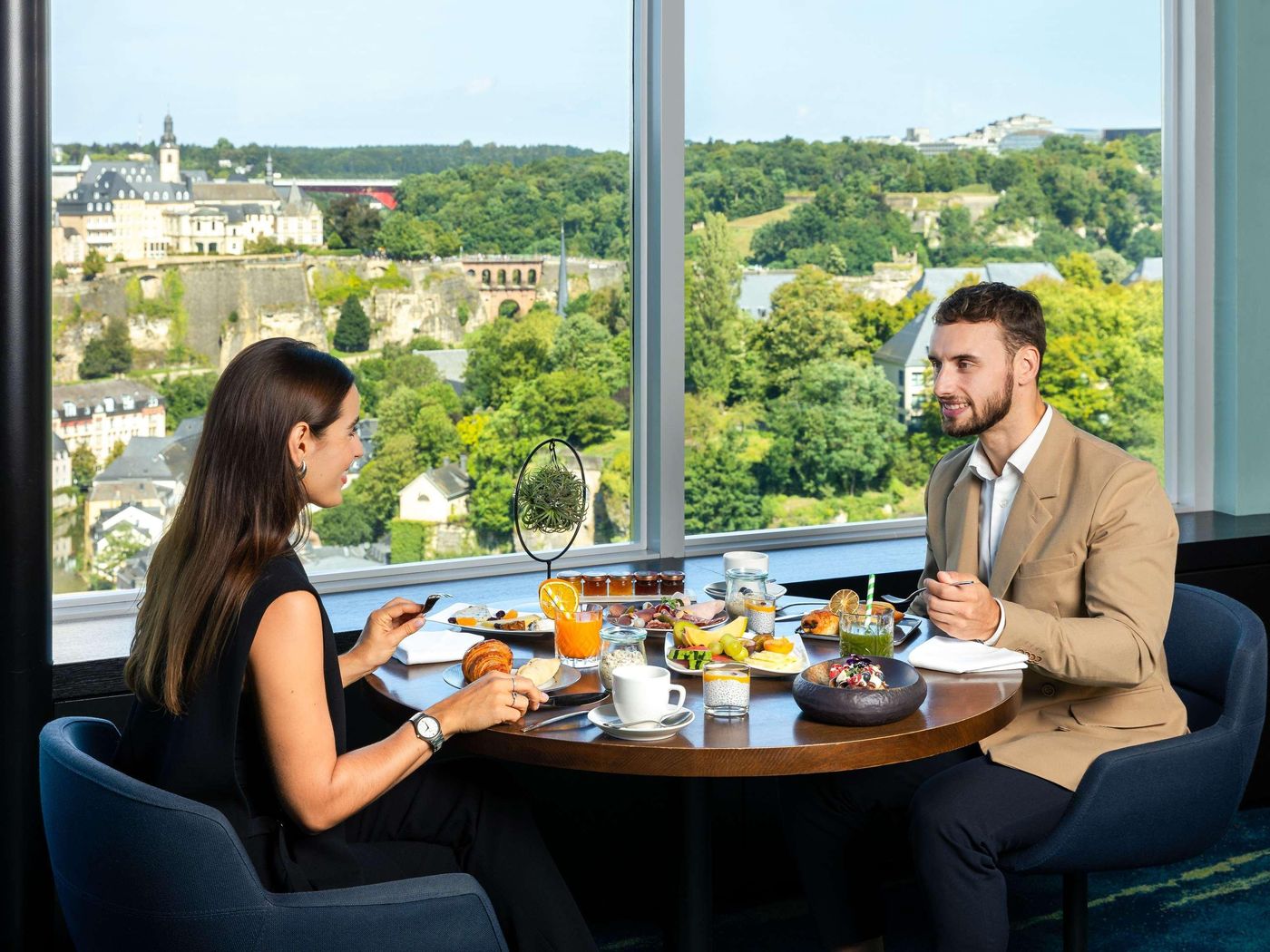 Sofitel-Luxembourg-Le-Grand-Ducal-Restaurant-25