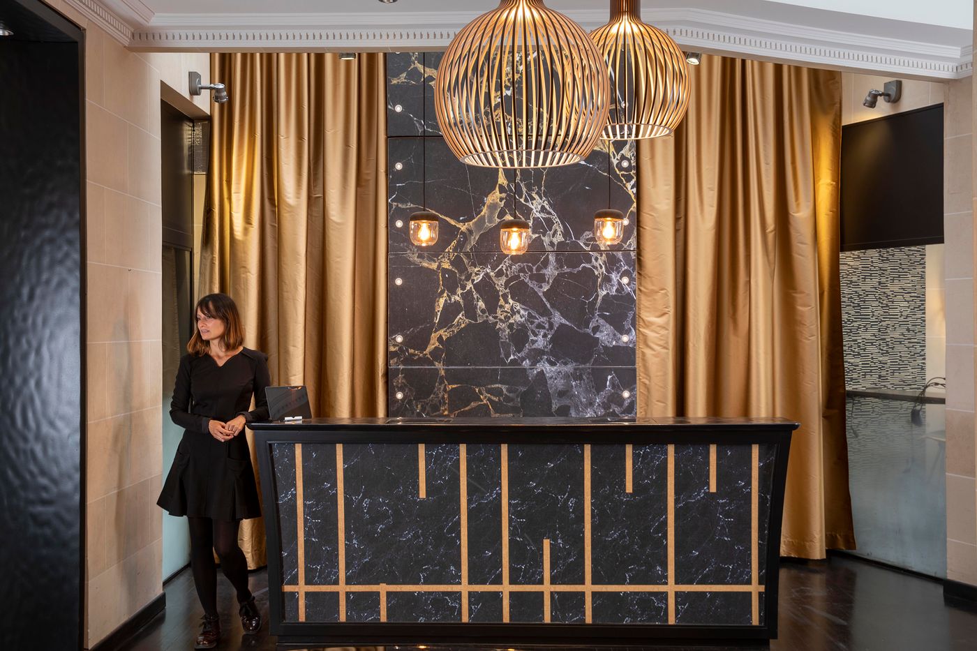 Hotel-Elysees-Regencia-Lobby-25