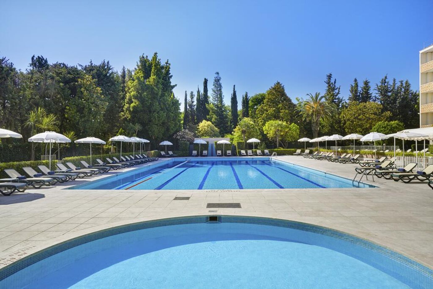 Crowne Plaza St. Petere