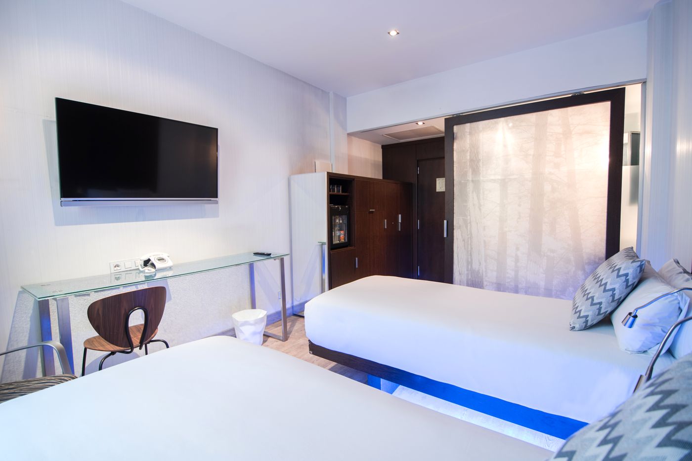 Petit-Palace-President-Castellana-Room-10