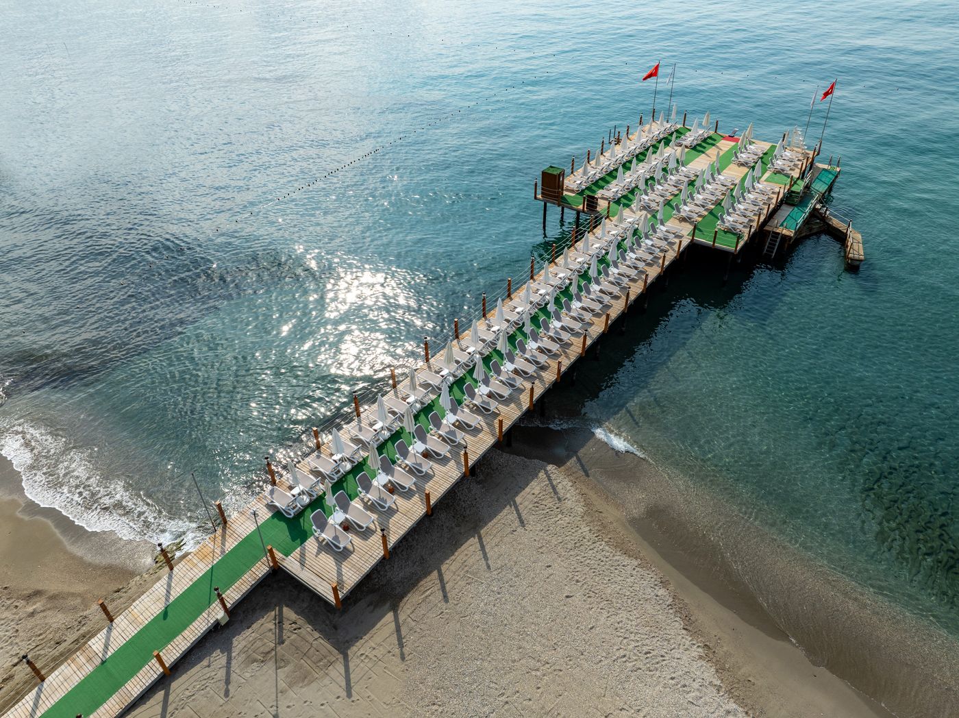 Quatro Famıly Club Dem