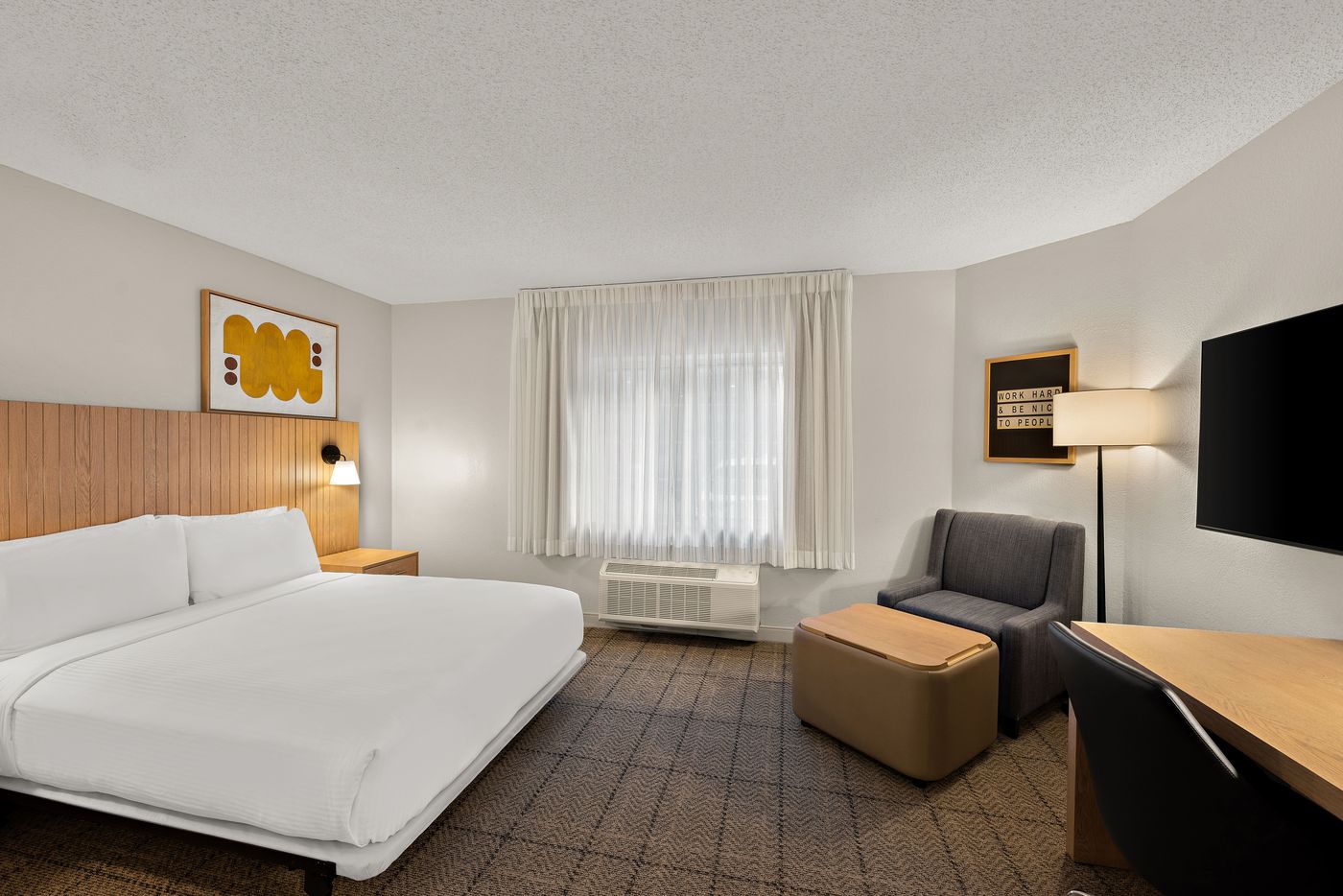 Sonesta-Simply-Suites-Jersey-City-Room-26