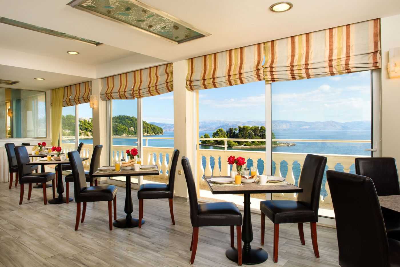 Pontikonissi-Restaurant-50