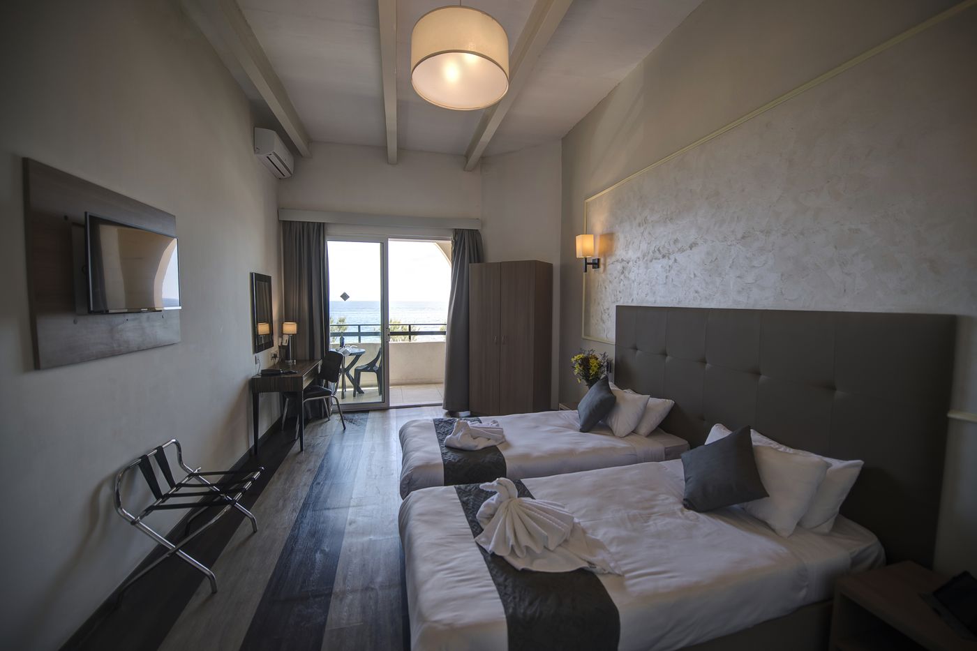 Europa-Hotel-Room-11