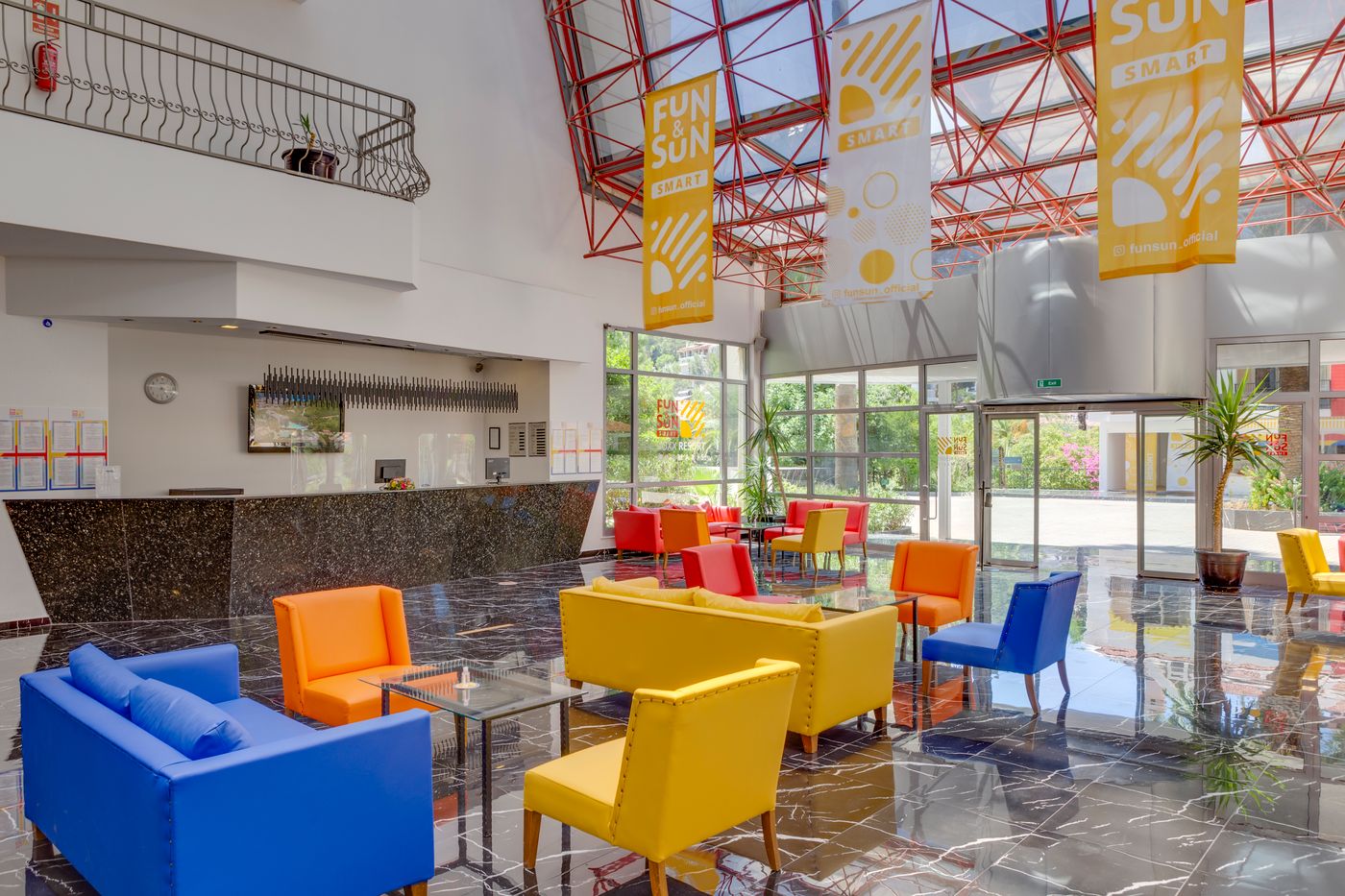 Kervansaray-Hotel-Marmaris-Lobby-41