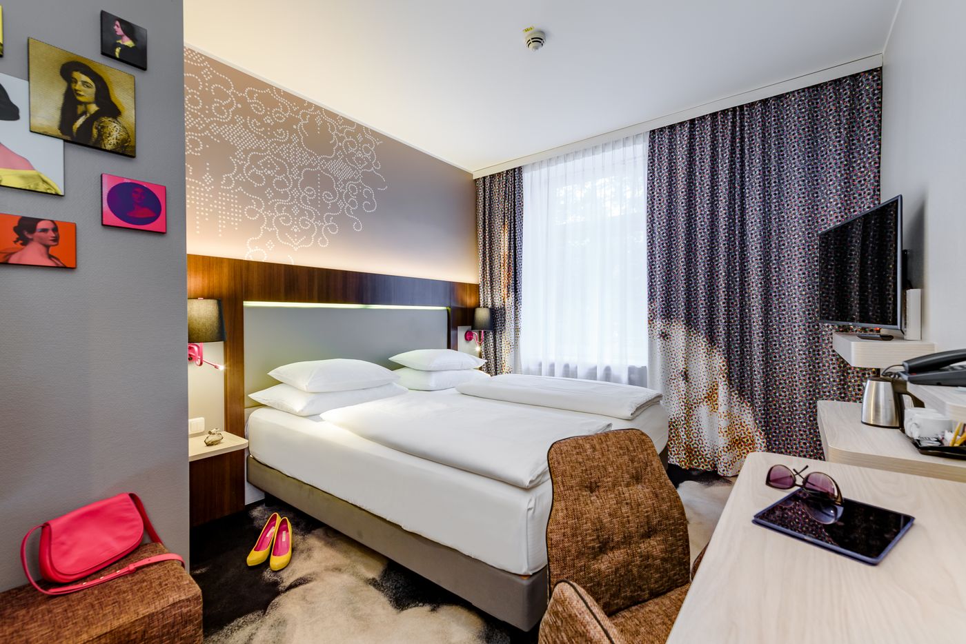 Mercure-Hotel-Muenchen-am-Olympiapark-Room-6