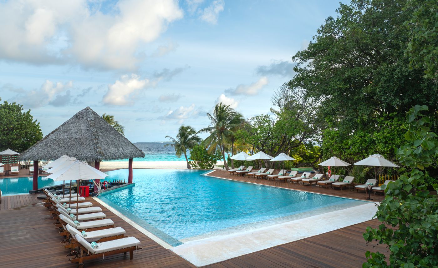 Adaaran Select Meedhupparu & Prestige Water Villas Maldives