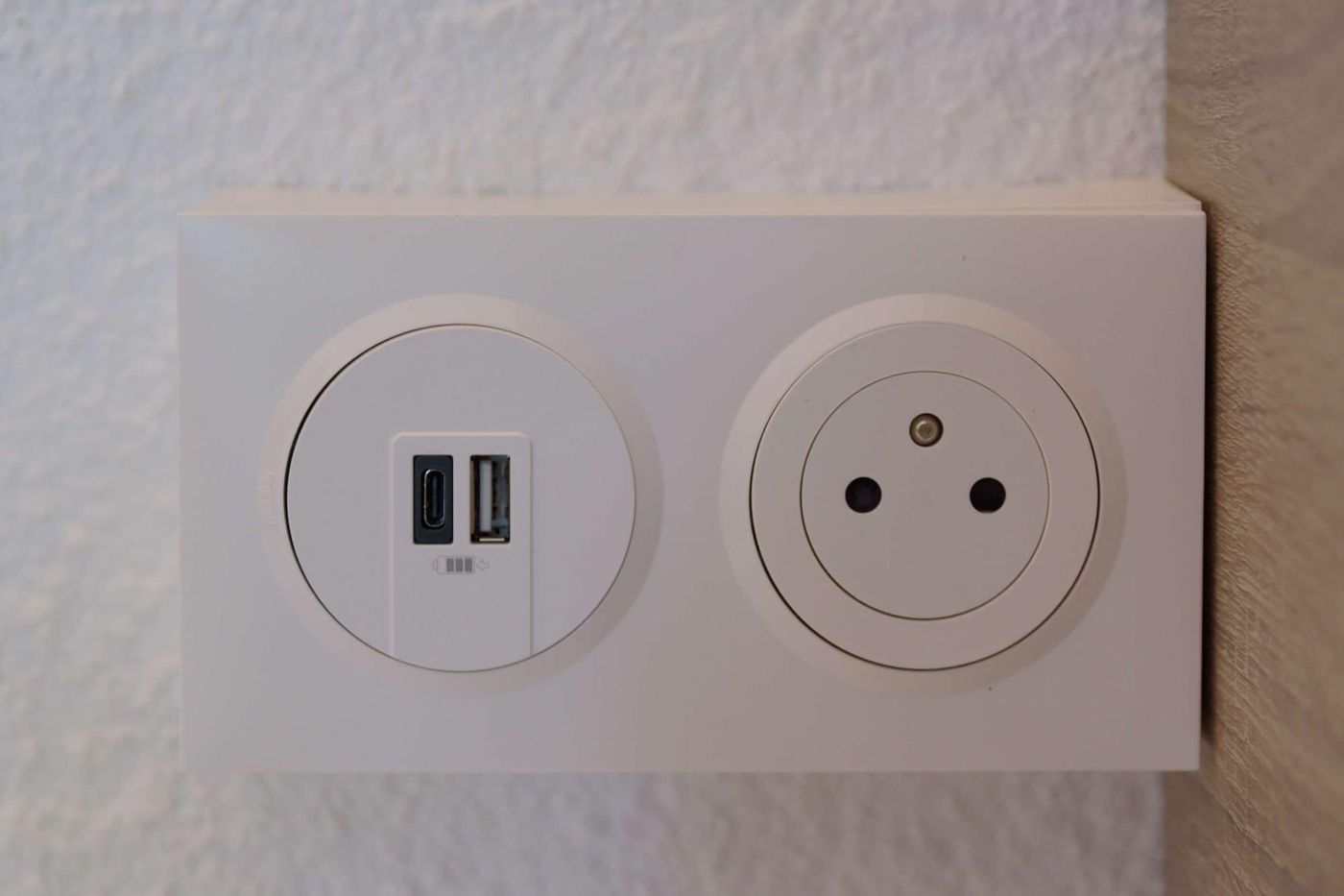 KYRIAD DIRECT TOULON OUEST - La Seyne sur Mer-France-La Seyne-sur-Mer-Room-7