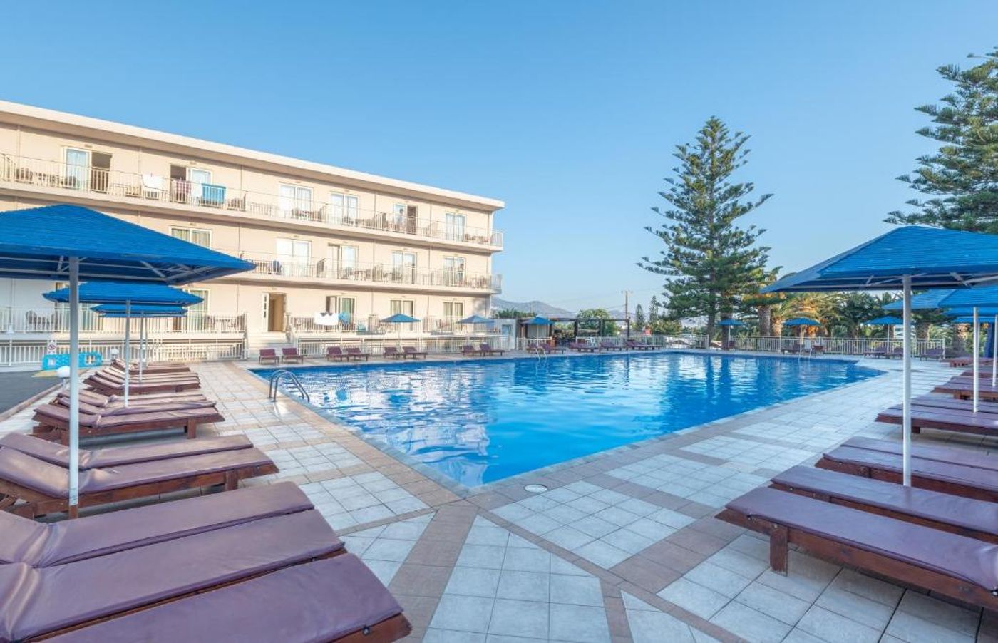 Marilena-Hotel-Pool-6