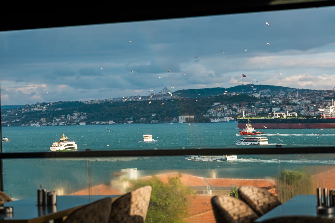 Metropolitan-Hotels-Bosphorus-Terrace-8