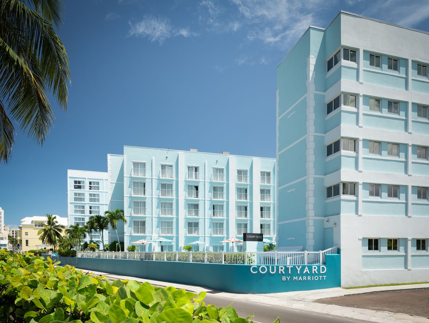 Courtyard Nassau Downtown/Junkanoo Beach-Bahamas-Nassau-General view-4
