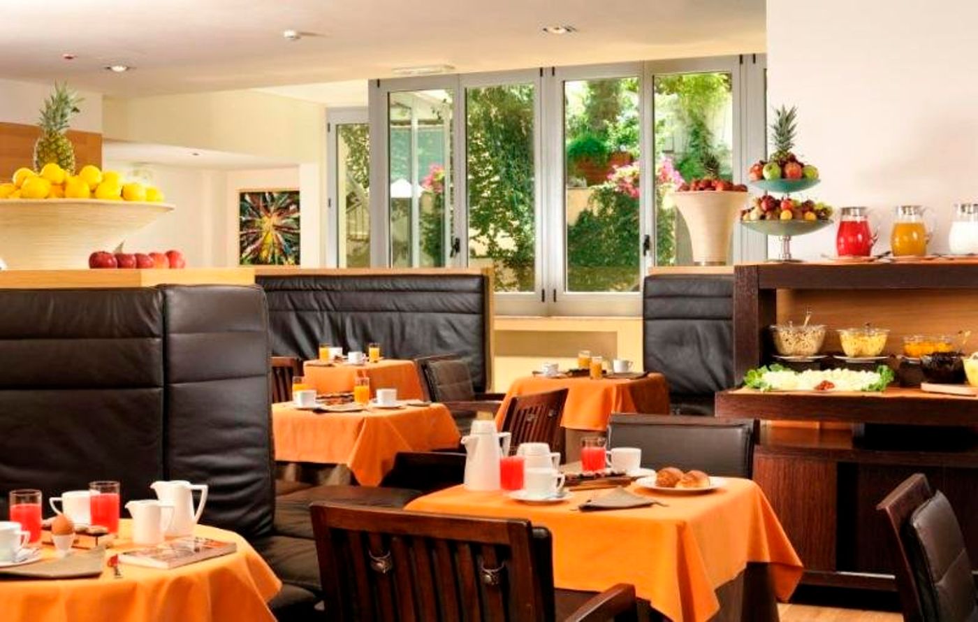 Athenaeum-Restaurant-11