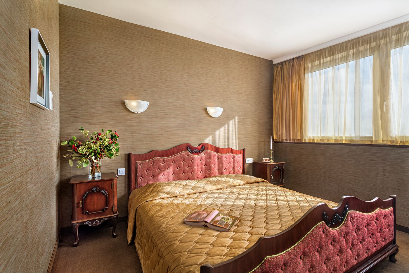 Park Hotel Moskva-Bulgaria-SOFIA-Room-8