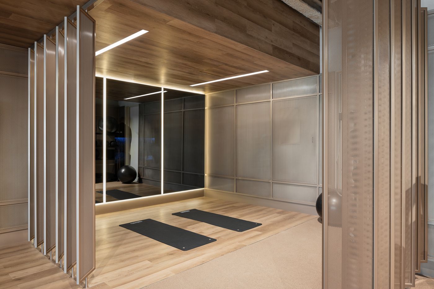 Sofitel-Dubai-Downtown-Sports-and-Entertainment-85