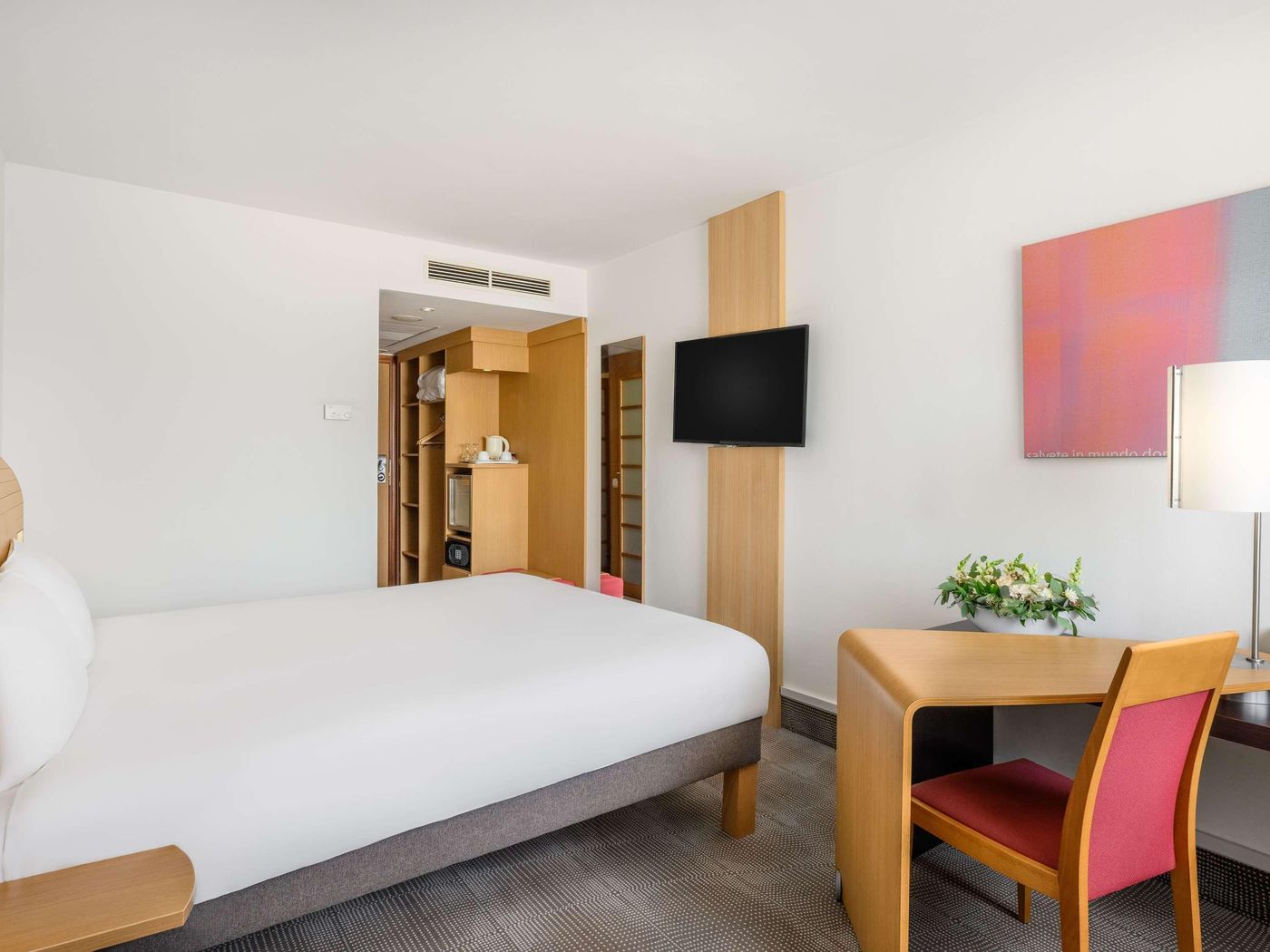 Novotel-Budapest-City-Room-11