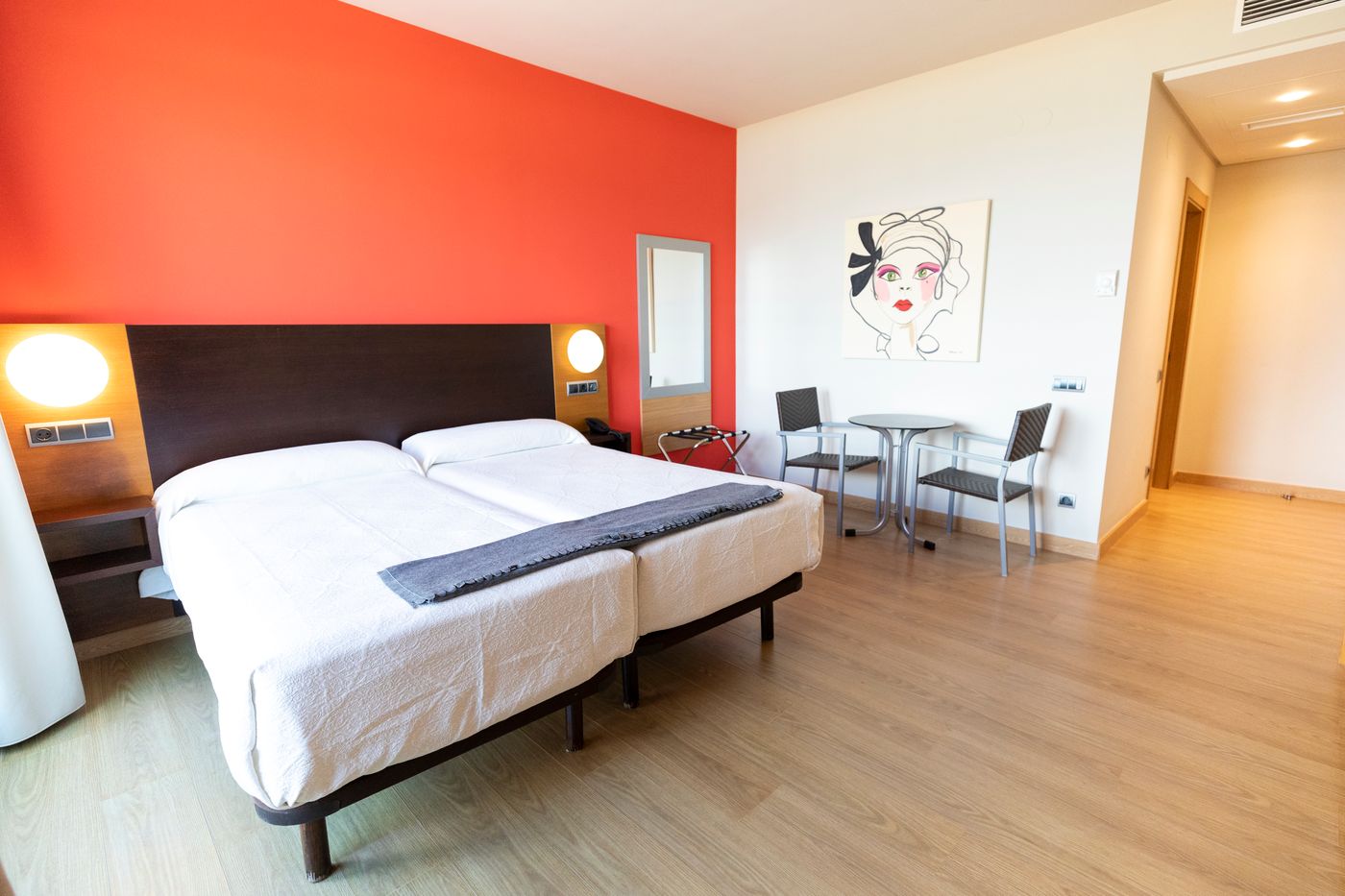 Maritimo Ris Hotel-Spain-NOJA-Room-10