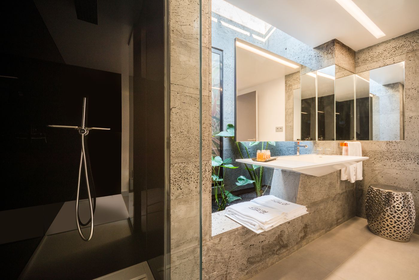 La Isla y El Mar Hotel Boutique