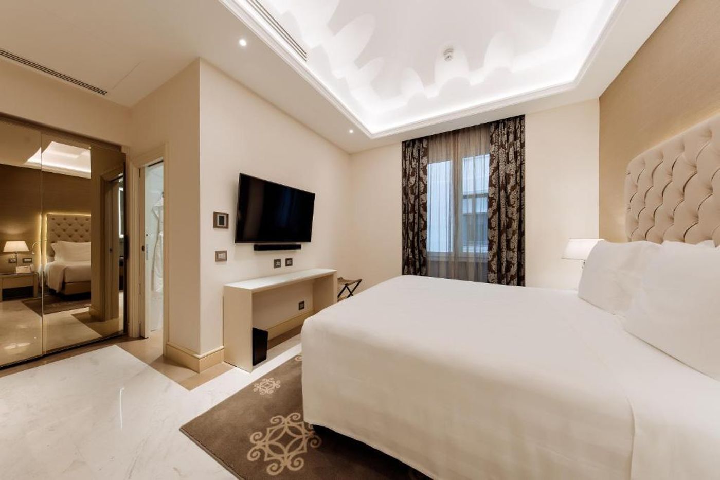 Aleph-Rome-Hotel--Curio-Collection-by-Hilton-Room-39