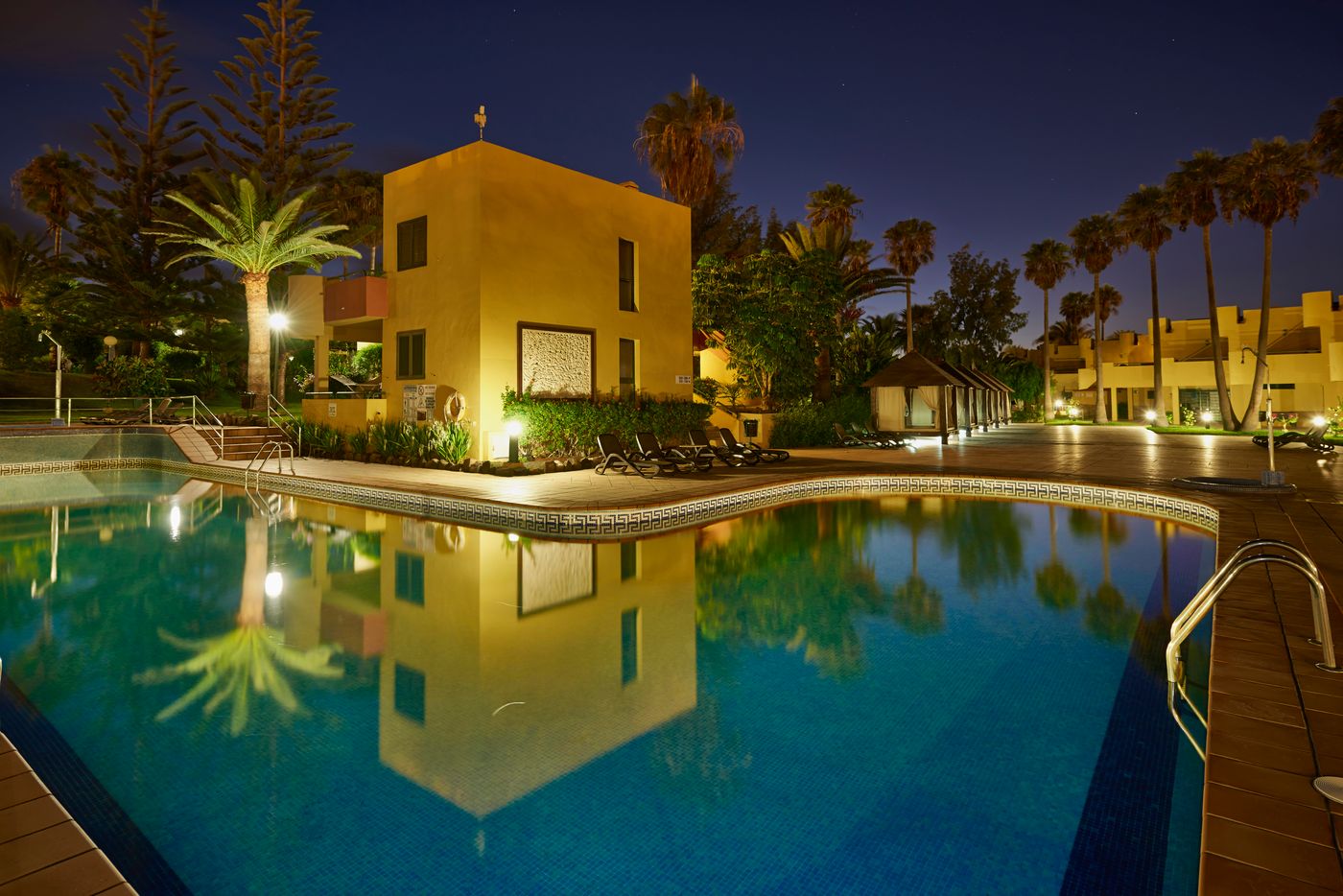 Atlantic-Garden-Beach-Mate-Pool-7