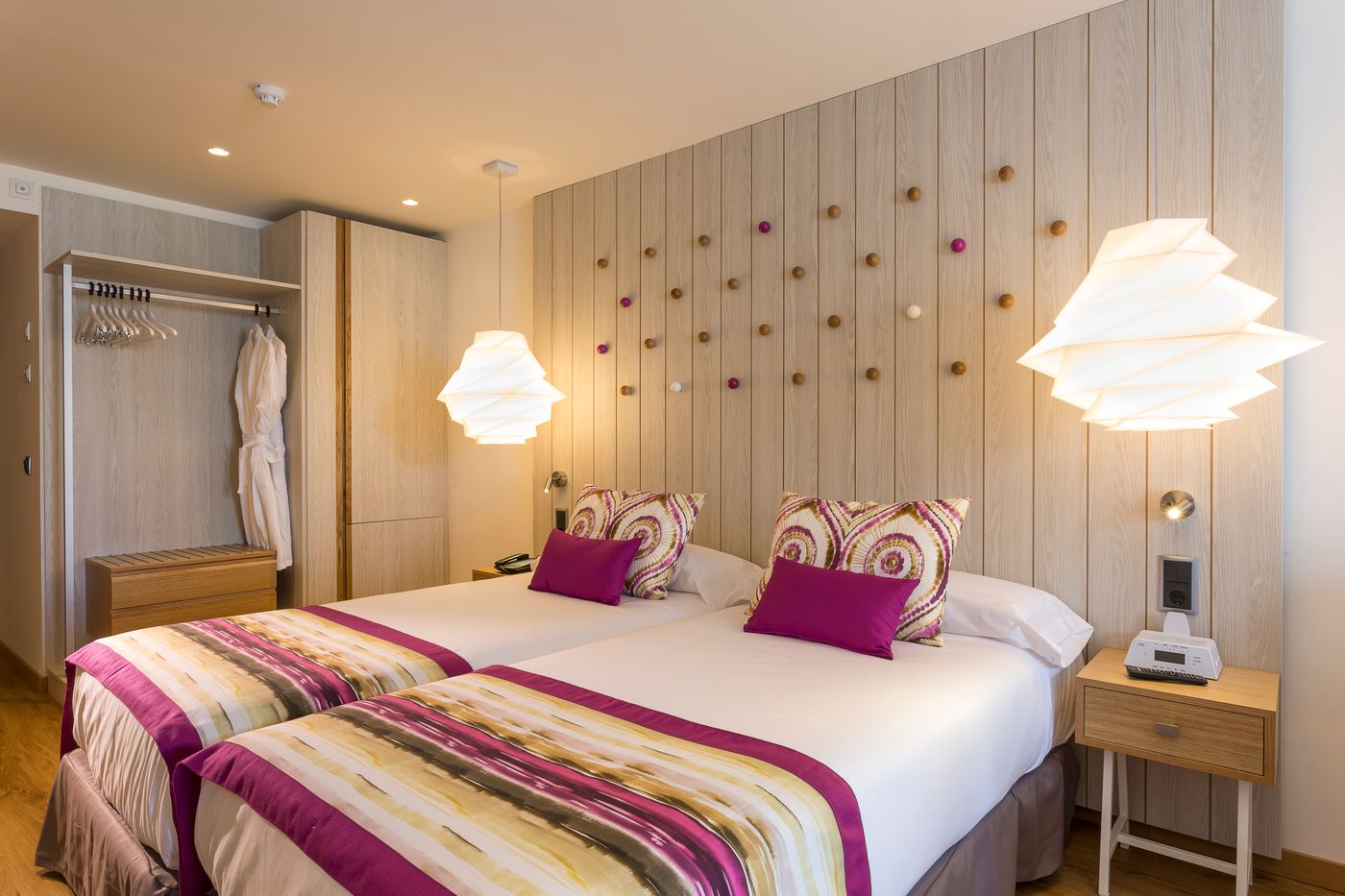 Grand-Palladium-White-Island-Resort---Spa-Room-29