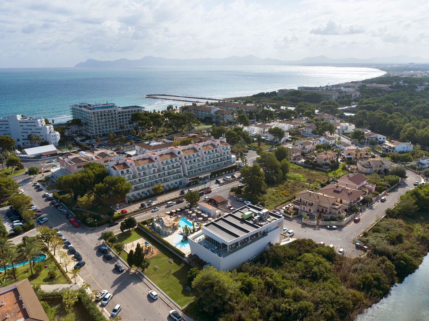 New - Mar Hotels Playa de Muro Suites