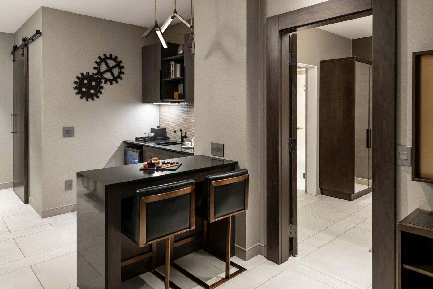 The-Row-Hotel-At-Assembly-Row--Autograph-Collectio-Room-11