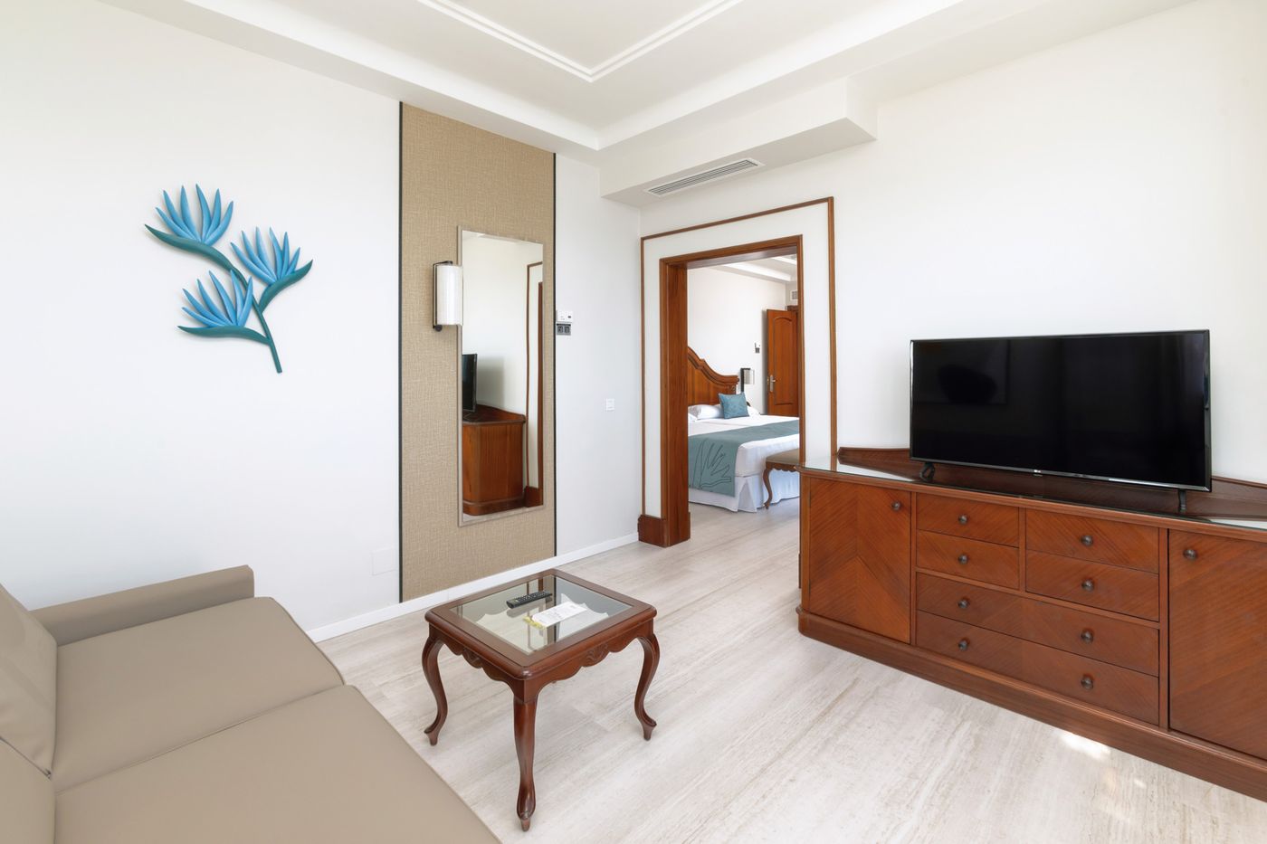 Riu-Palace-Madeira-Room-26