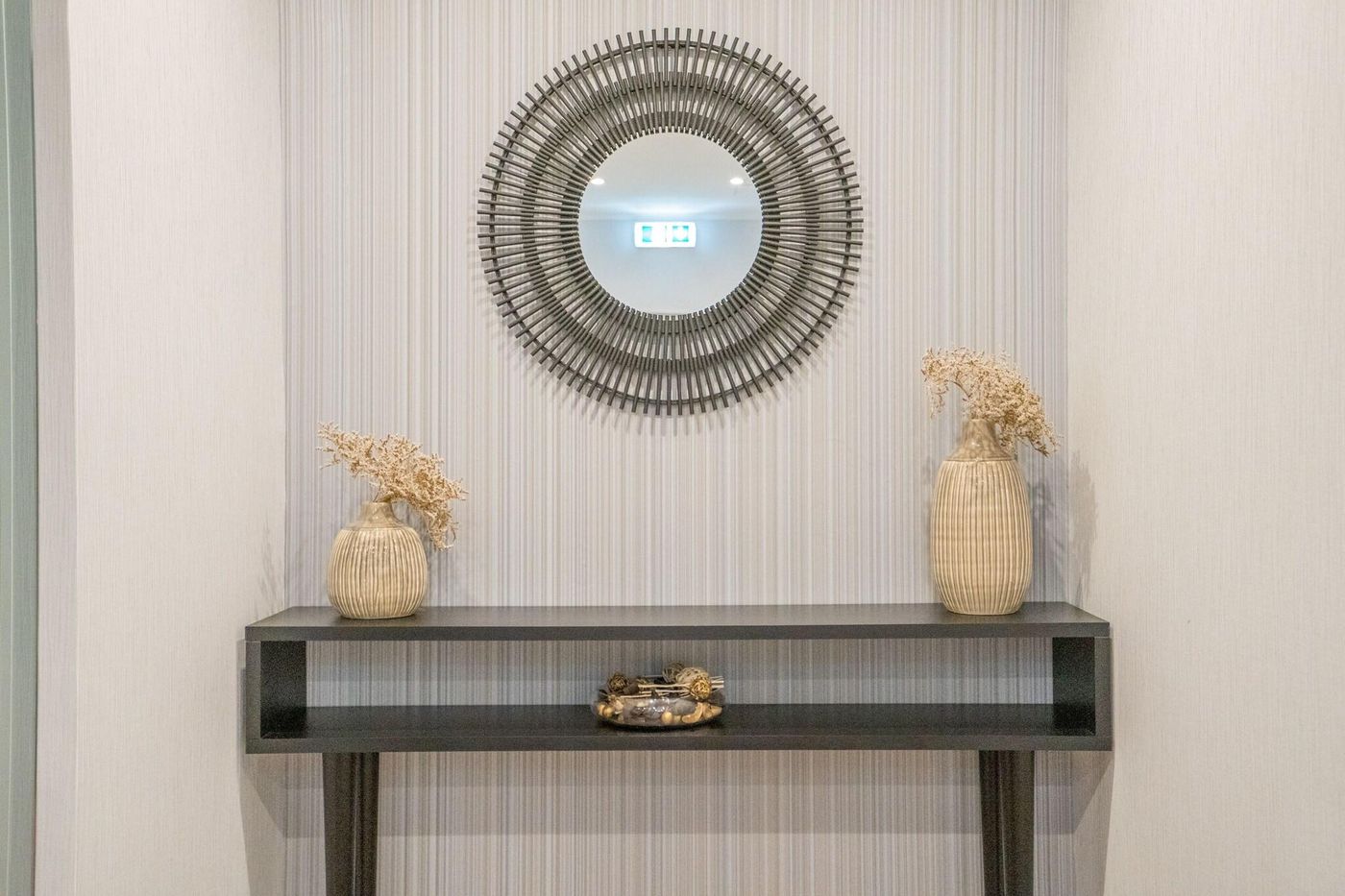 Dinya-Lisbon-Hotel---Lounge-Bar-Lobby-9