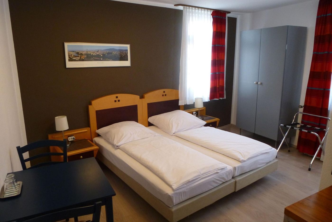 Hotel Zum Löwen - Germany - BAD HOMBURG V.D. HOEHE - Room - 9