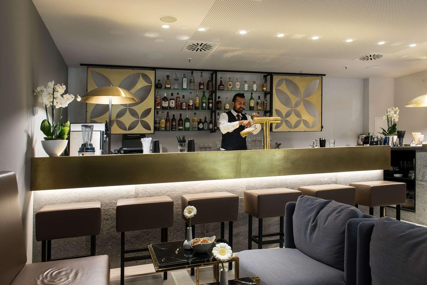 Flemings Hotel Frankfurt-Central - Germany - Frankfurt am Main - Bar - 2