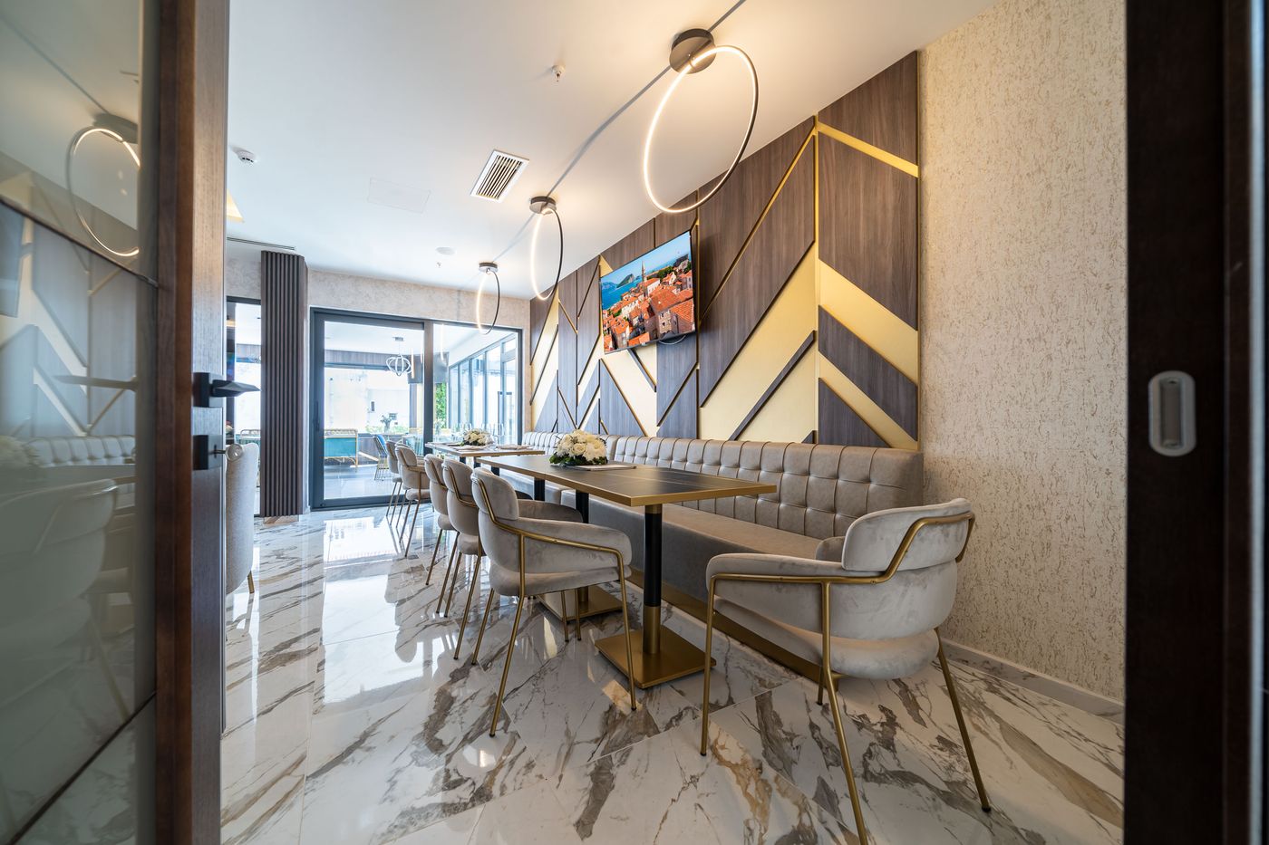 Hotel-Millennium-Restaurant-46