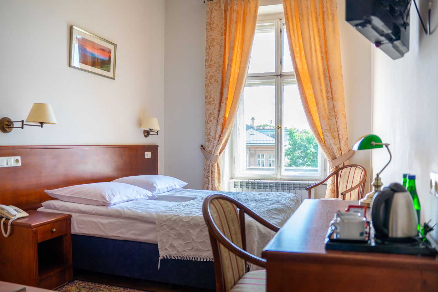 Polonia-Hotel-Room-10