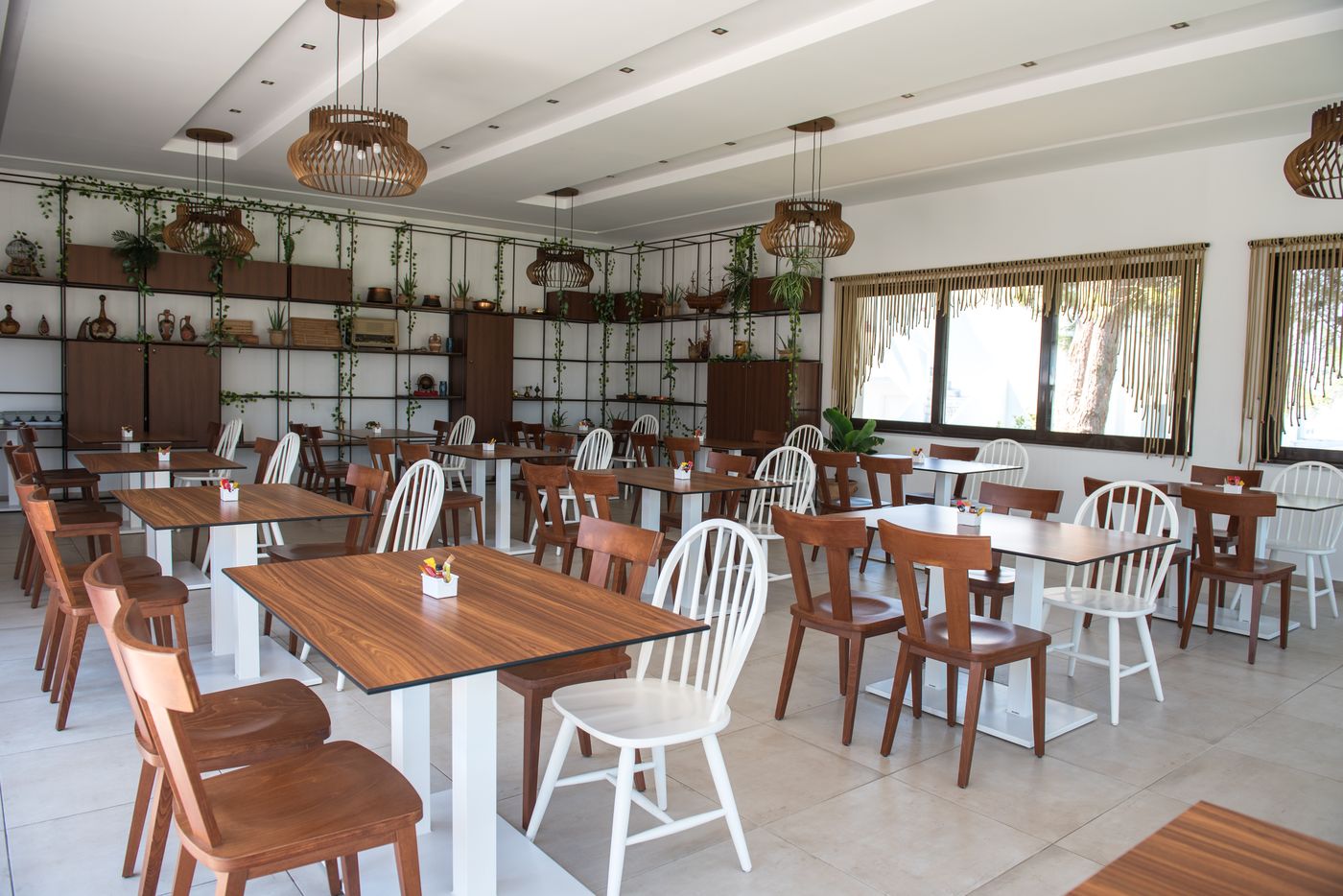 Summer-Village-Hotel-Restaurant-35