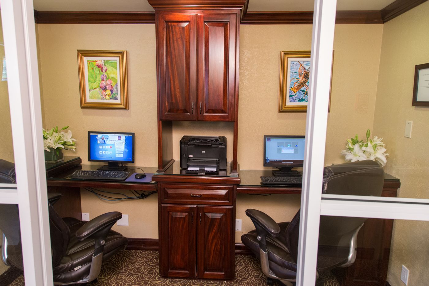 Comfort Suites Paradise Island