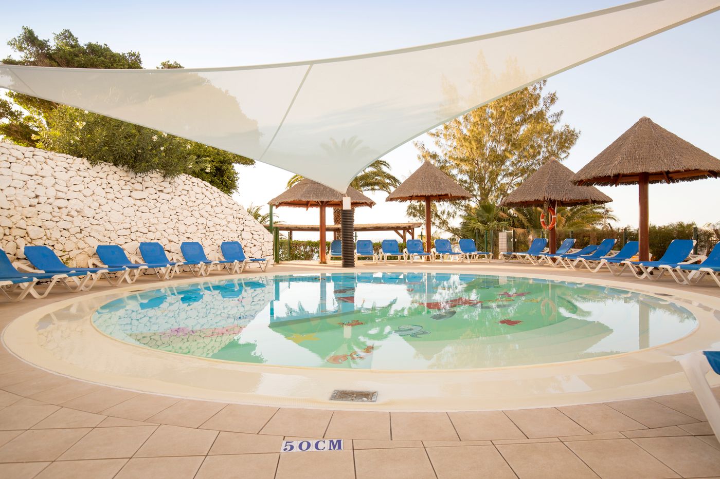 Robinson-Club-Esquinzo-Playa-Pool-10