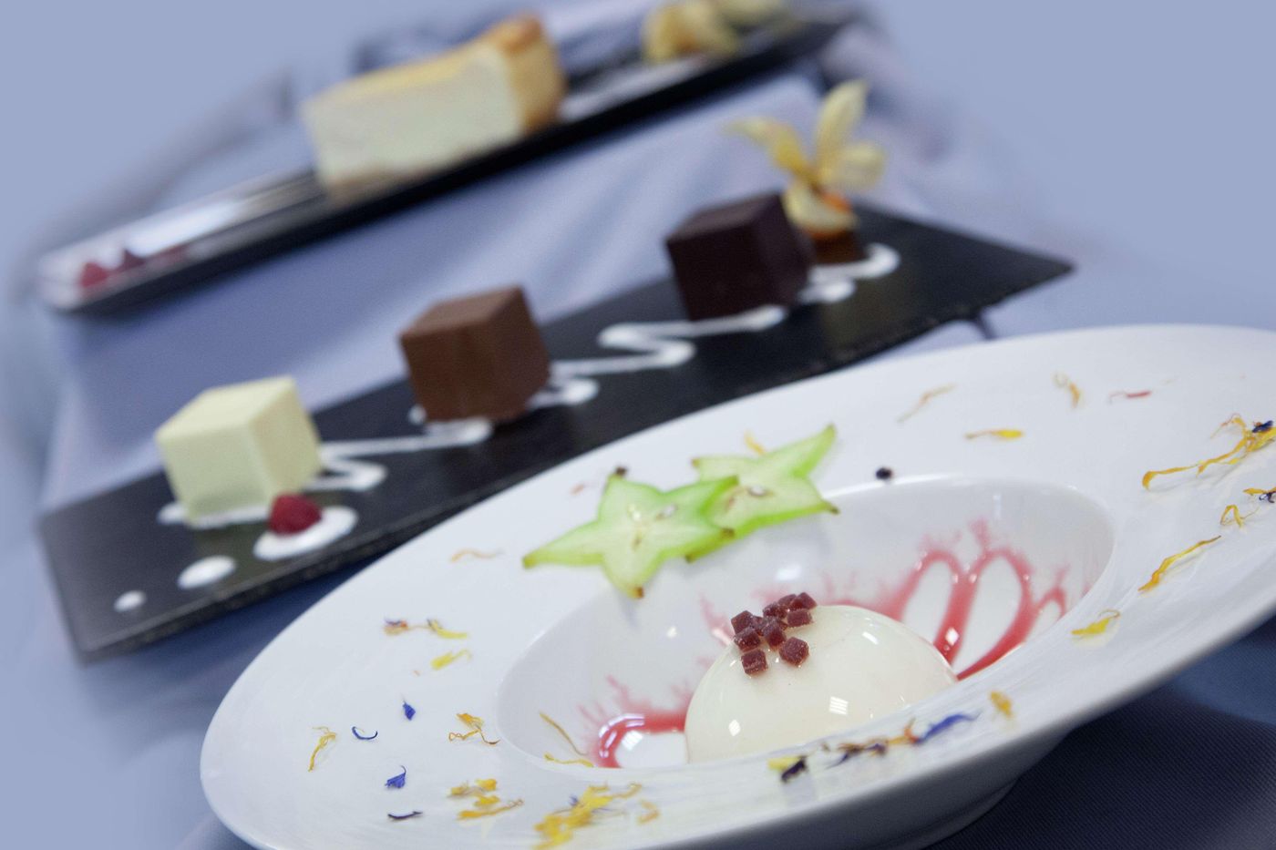 Hilton-Garden-Inn-Malaga-Restaurant-23