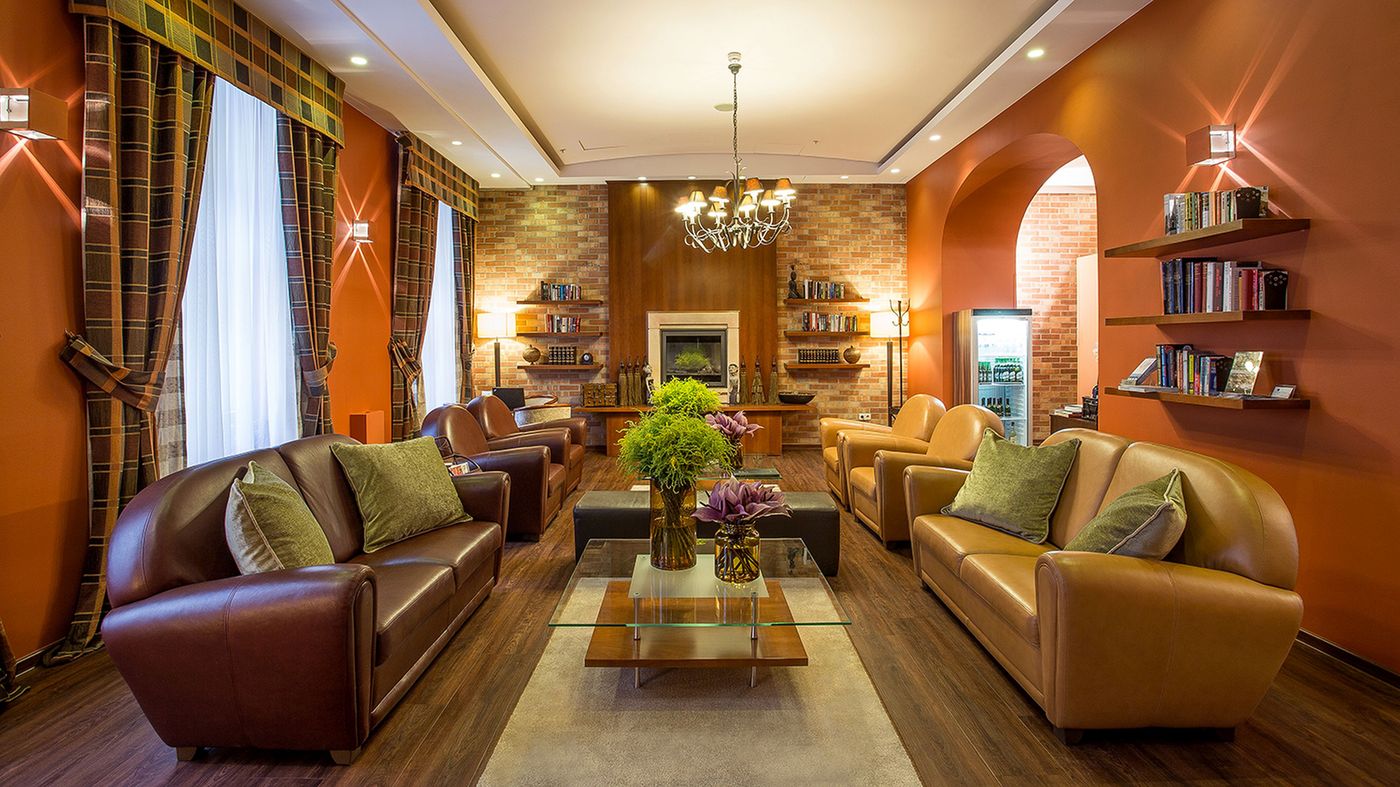 Mamaison-Residence-Izabella-Budapest-Lobby-3