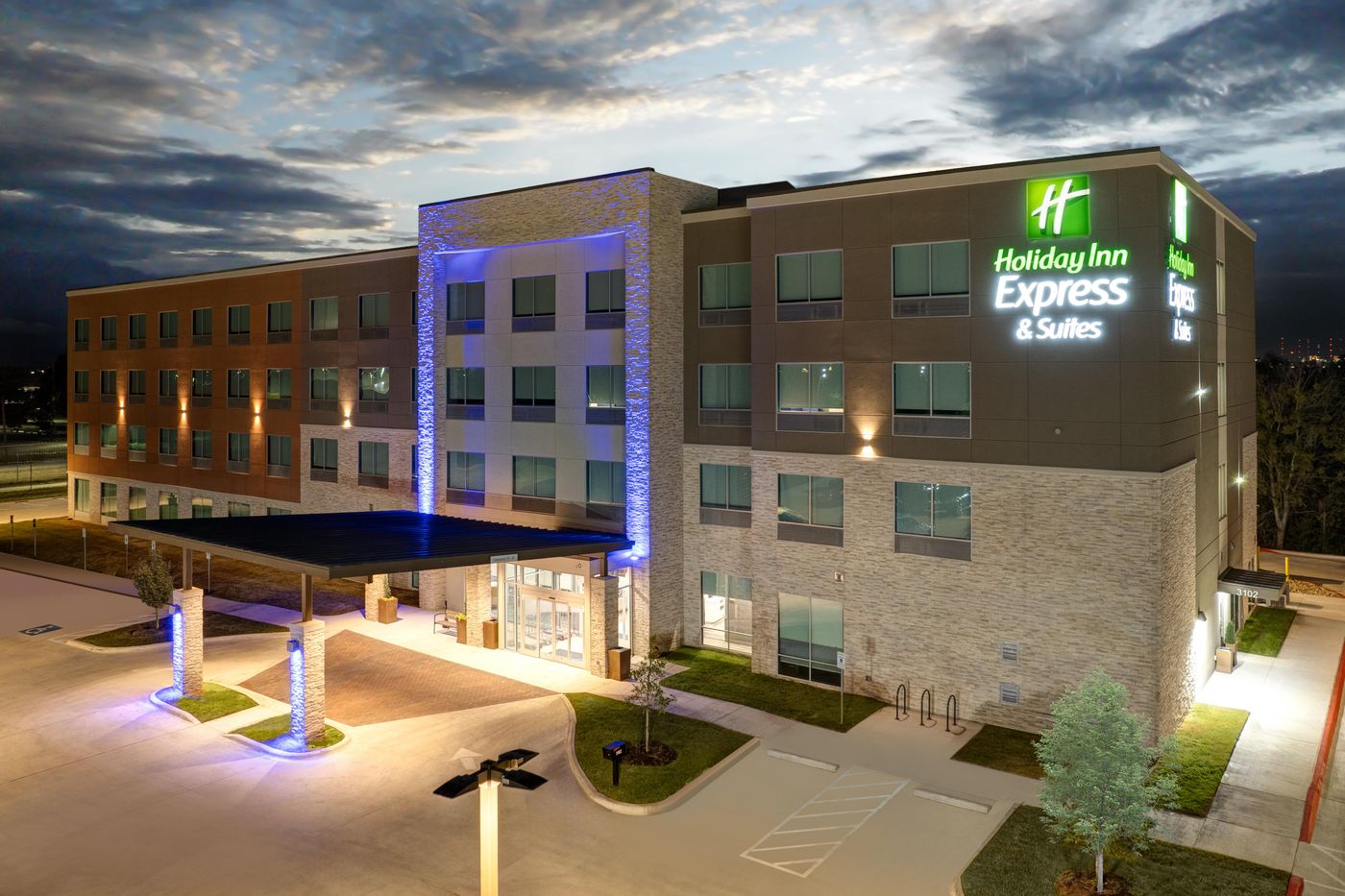 Holiday Inn Express & Suites Austin Airport East-United States-Del Valle-General view-9