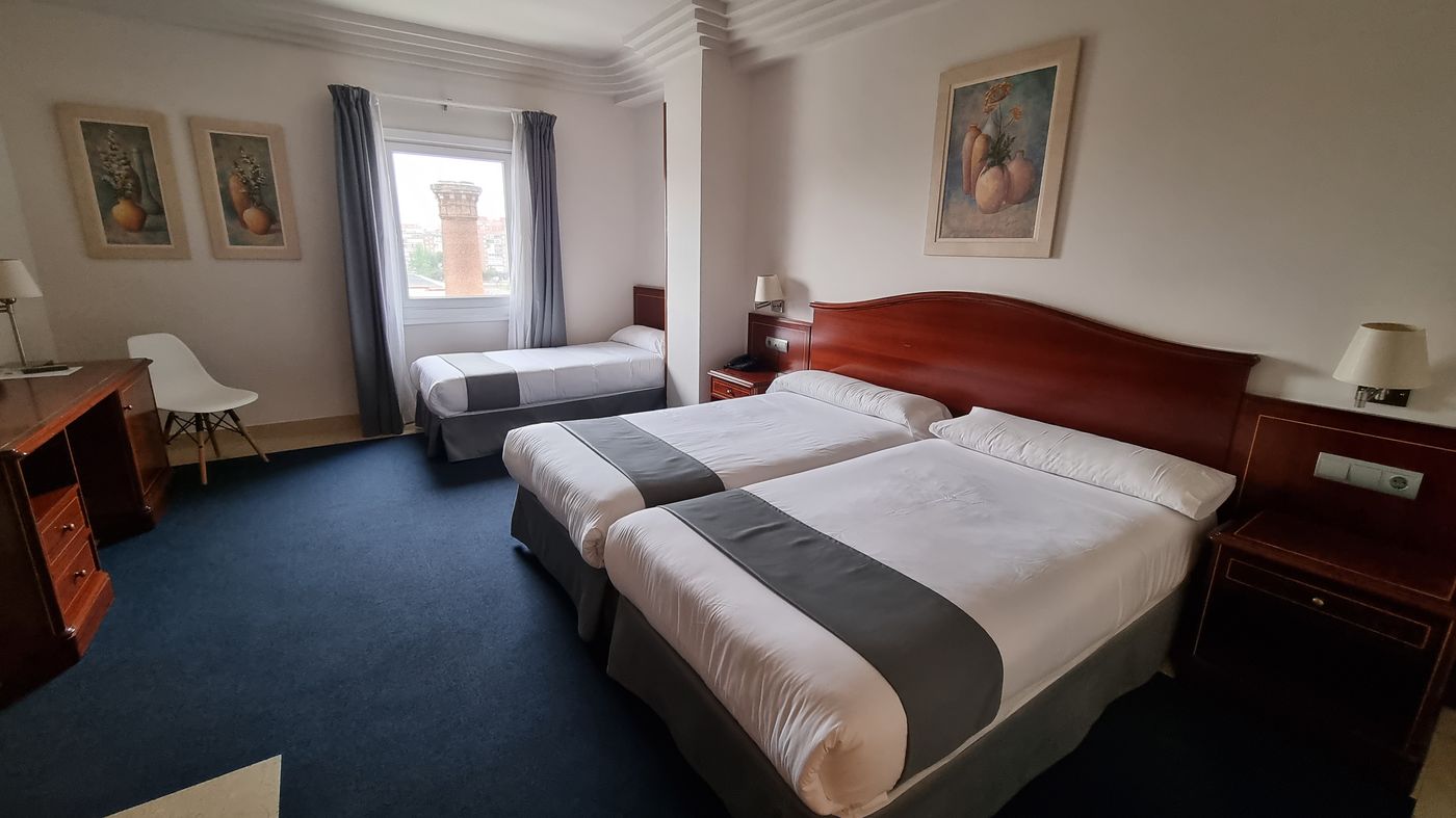 Gran-Legazpi-Room-17