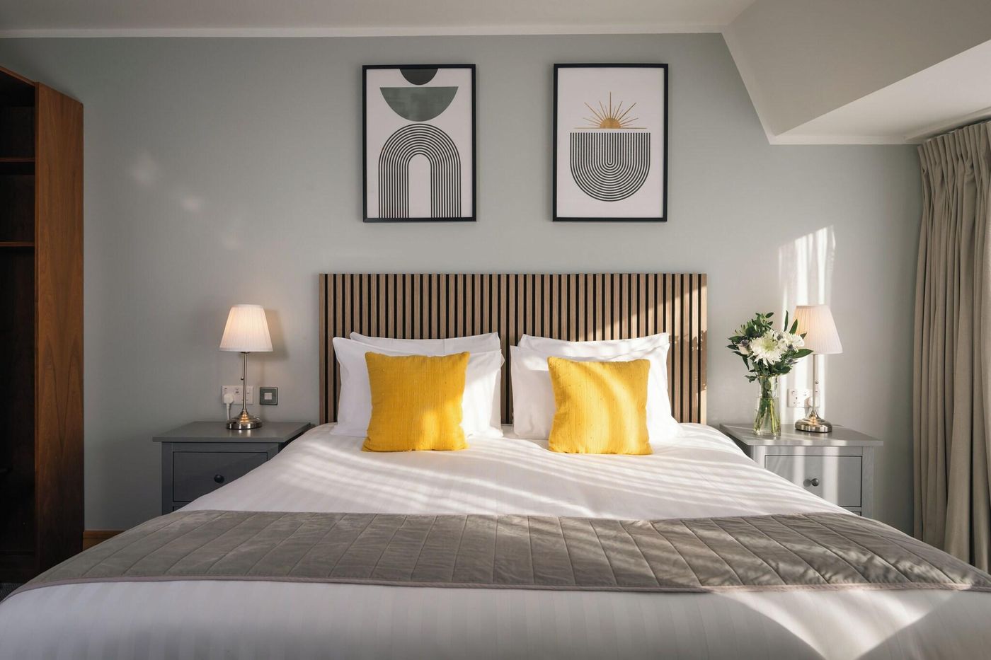 Beresford-Dublin-Room-16