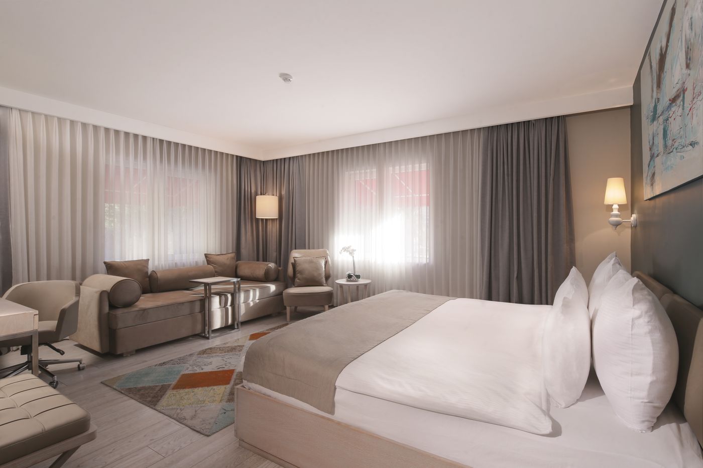 The-Gate-30-Suites-Hotel-General-view-24