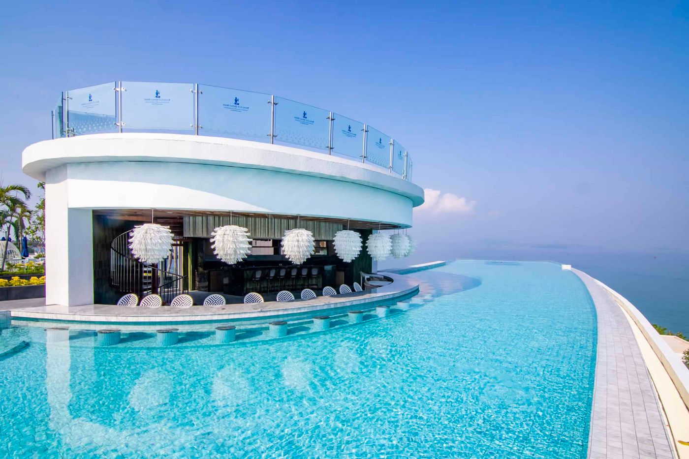 Royal Cliff Beach Terrace