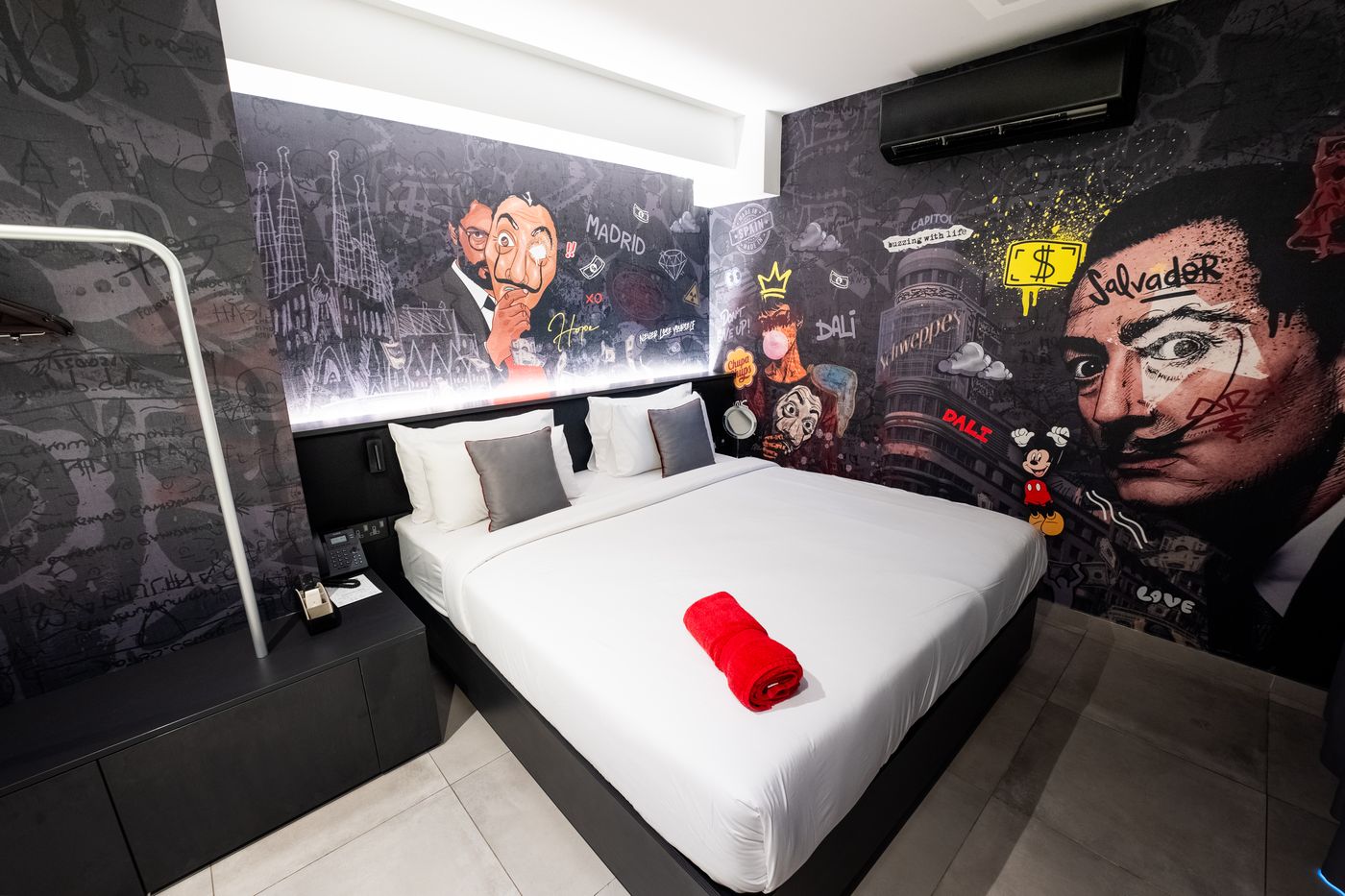 So-City-Hotel-Room-19