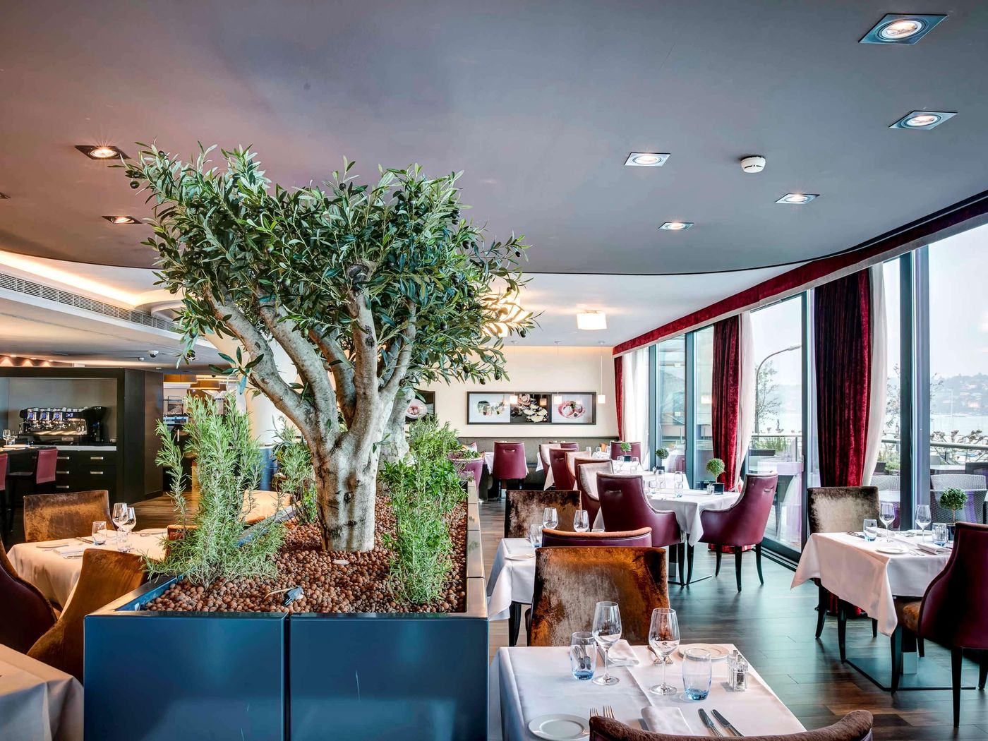 Grand-Kempinski-Restaurant-17