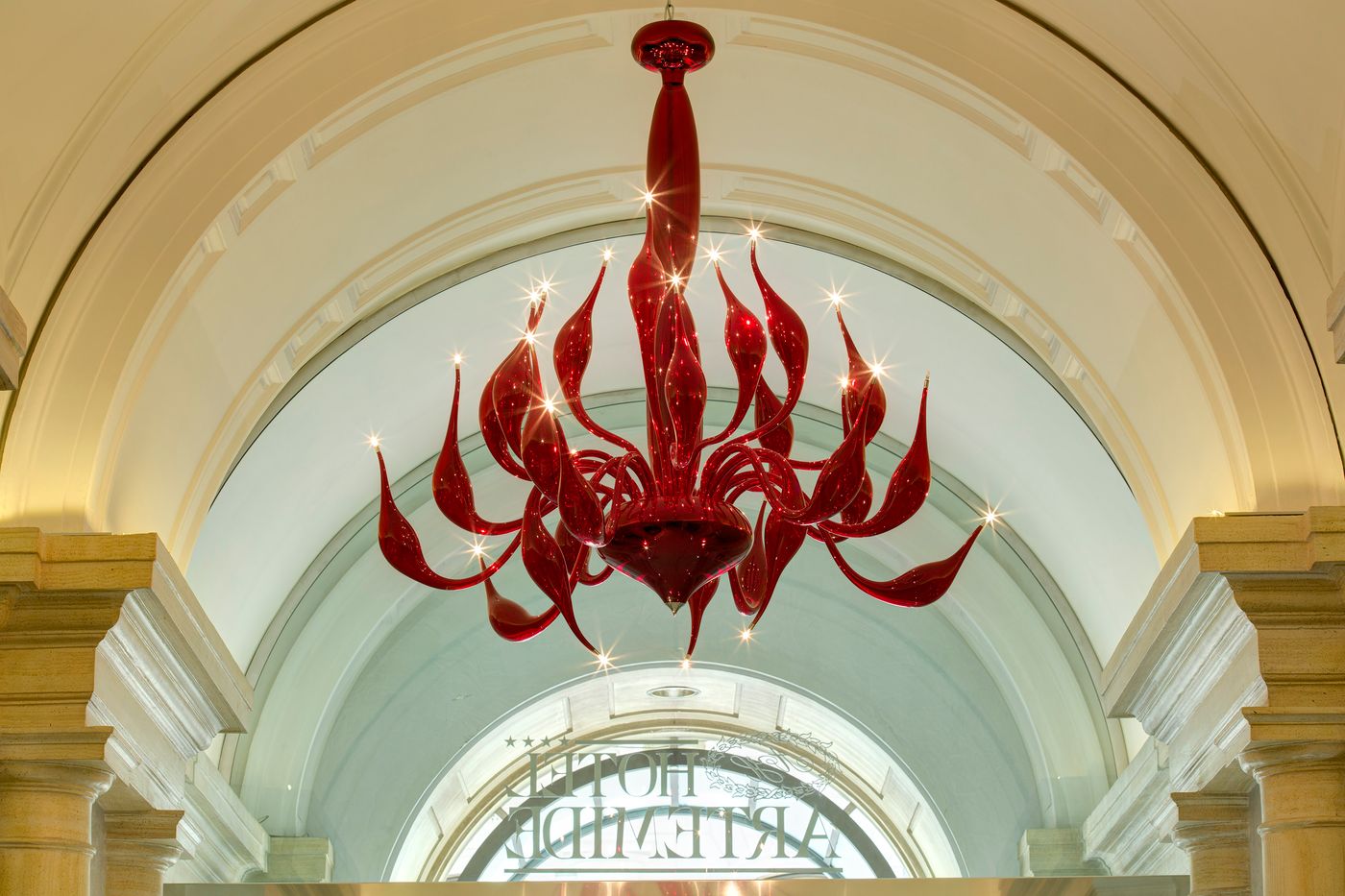 Hotel-Artemide-Lobby-36