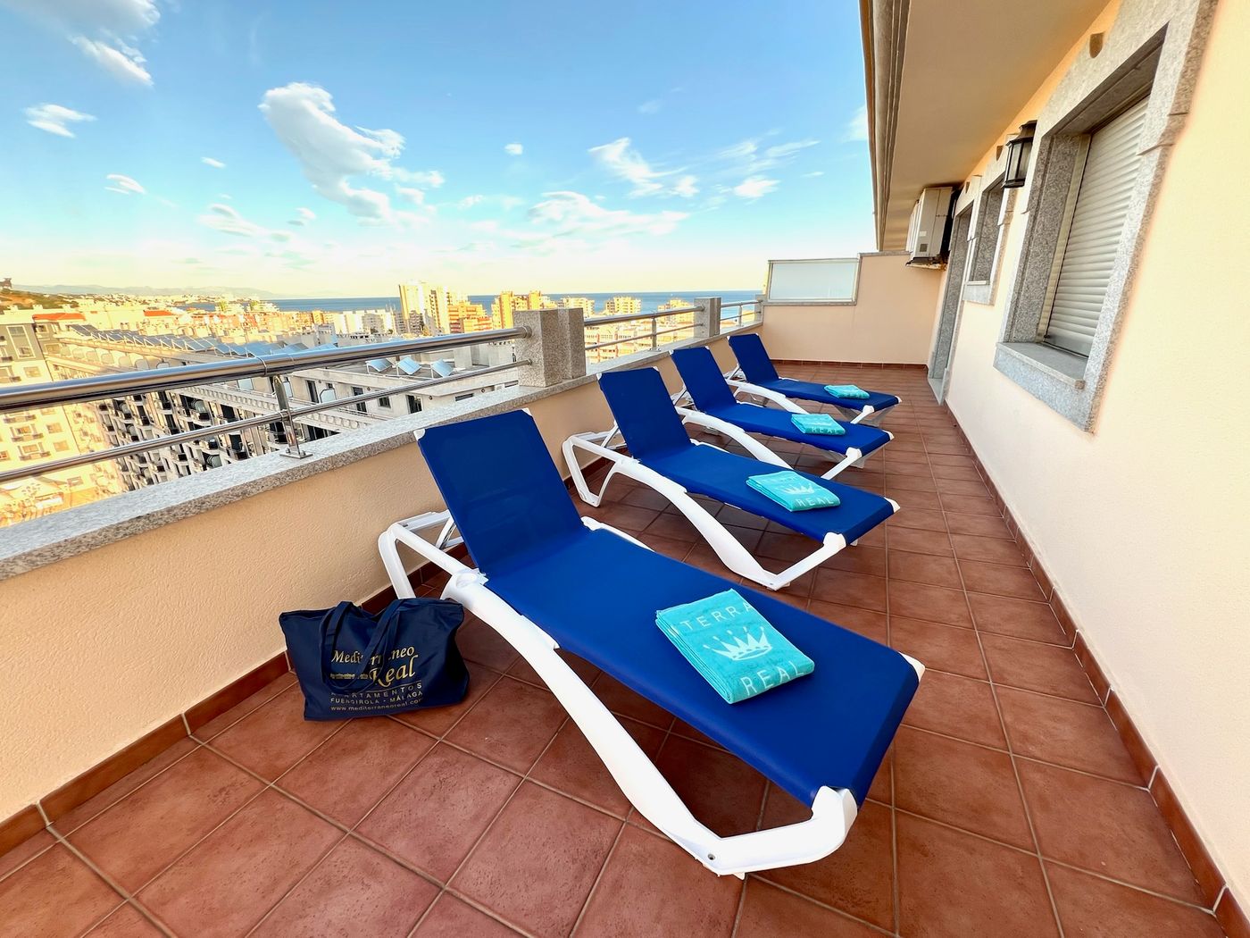 Mediterraneo-Real-Room-61